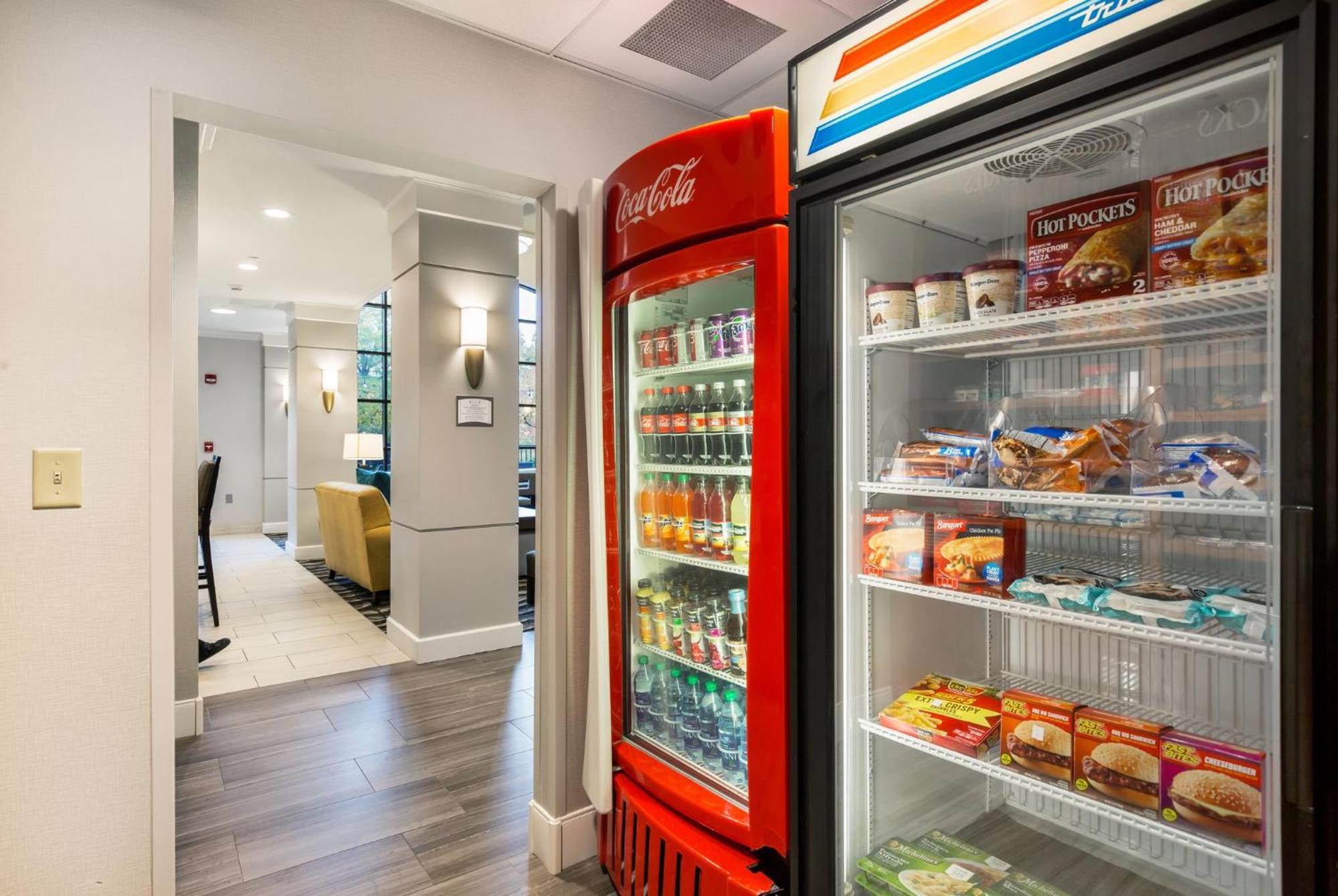 Staybridge Suites Chesapeake-Virginia Beach By Ihg Esterno foto